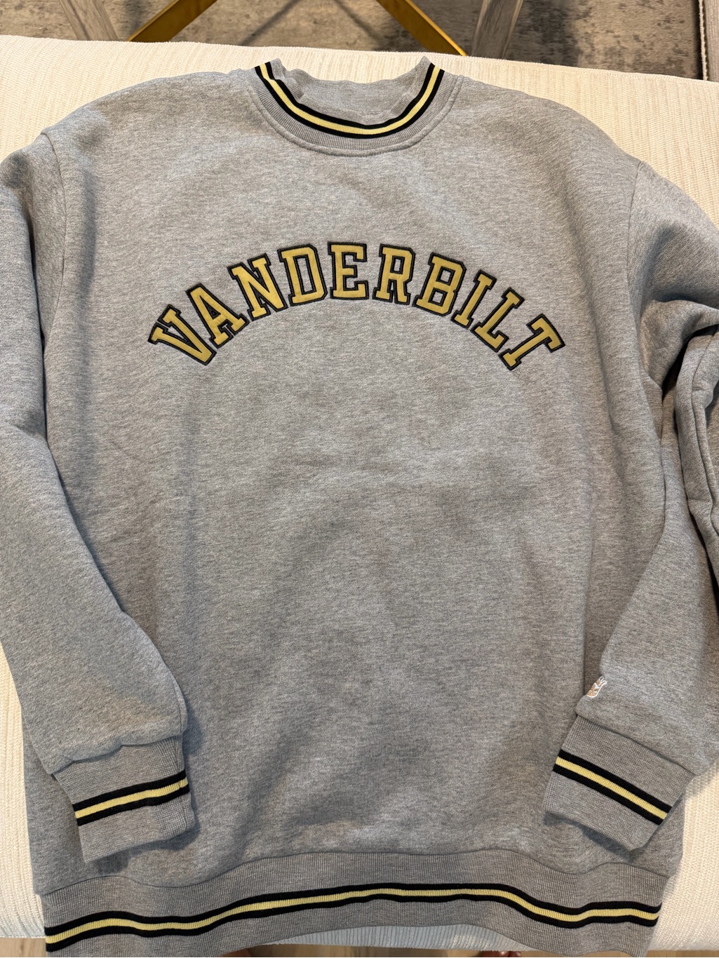 Vanderbilt Commodores Applique Ash Tri-Stripe Crewneck — image 2 of 3